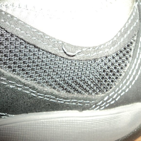 Merrell Move Women's Size 11 Shoes Sneakers Black Suede Lace Up - Picture 11 of 13